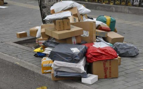 淘宝九块九包邮商品是真的吗（拉动电商平台的雇佣军）