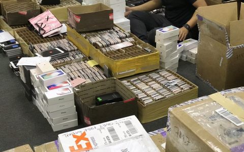 手机进货渠道有哪些（手机集散地之华强北）