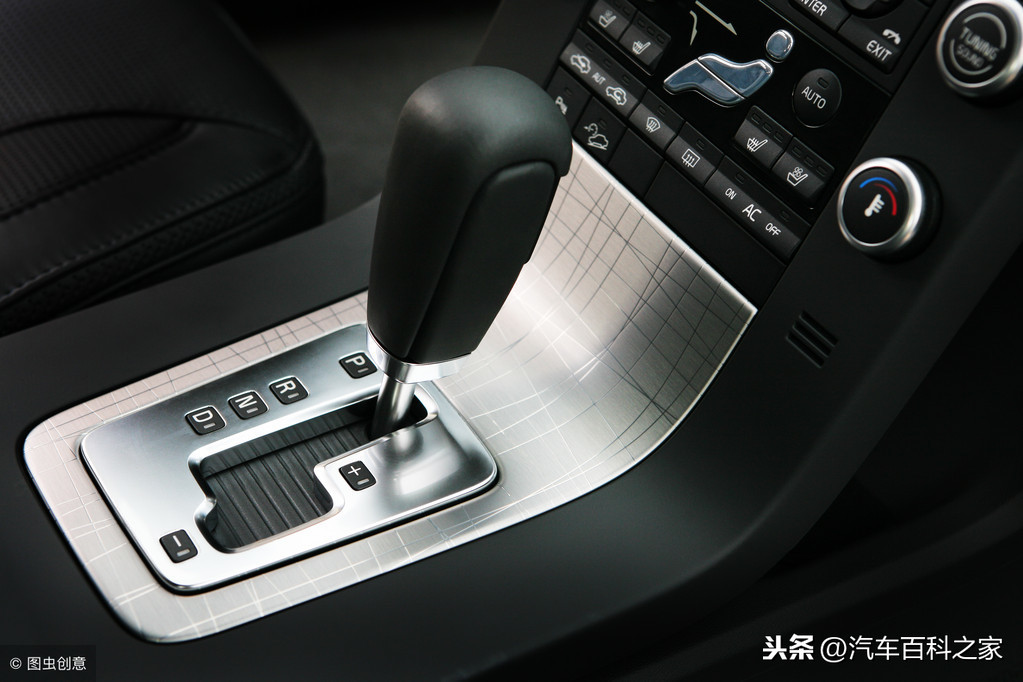 自动挡上的P、R、N、D、S、M、L表示什么意思？新手司机要分清