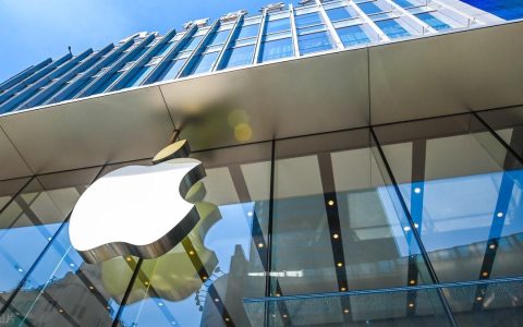 苹果x黑屏有声音不亮屏什么原因（iPhone x死机黑屏处理方法）
